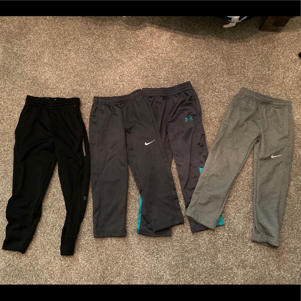 Lot of boys under amour and Nike sweatpants